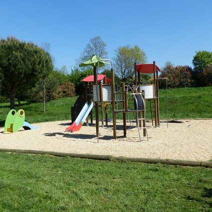 Aire de jeux Parc de la Coulée Verte